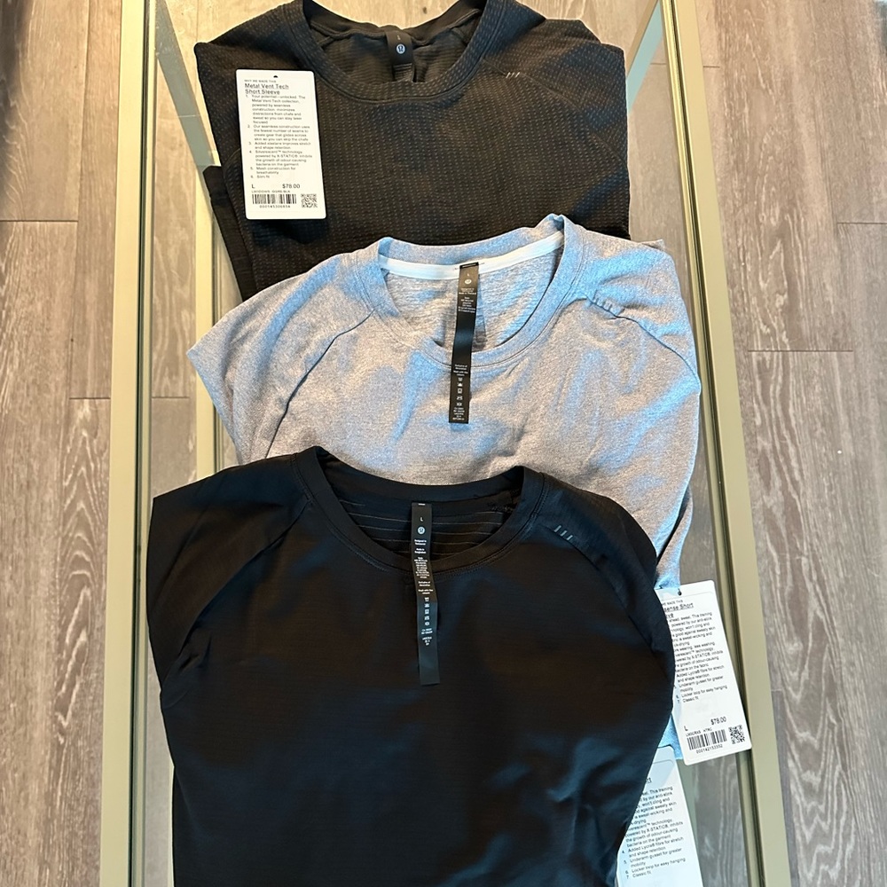LuluLemon License To Train + Drysense Tshirts (Lot of 3)